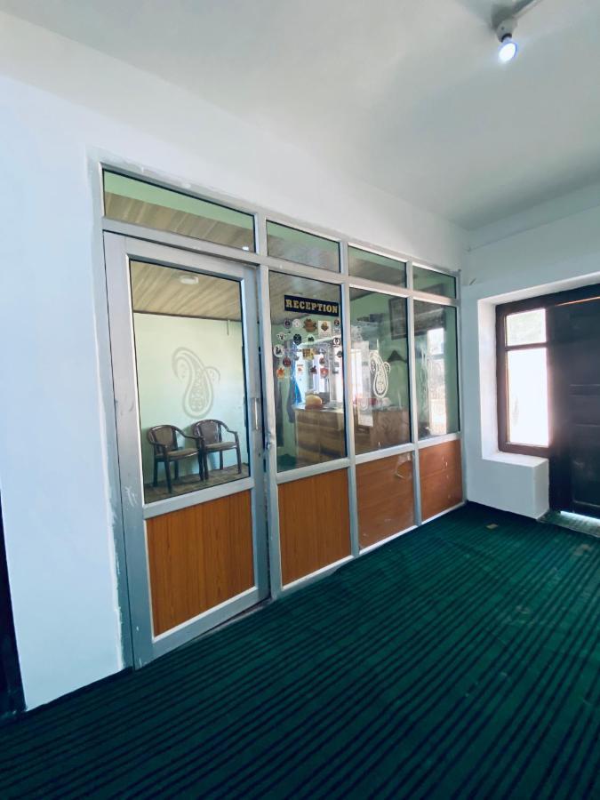 Hotel Border View Kargil Buitenkant foto