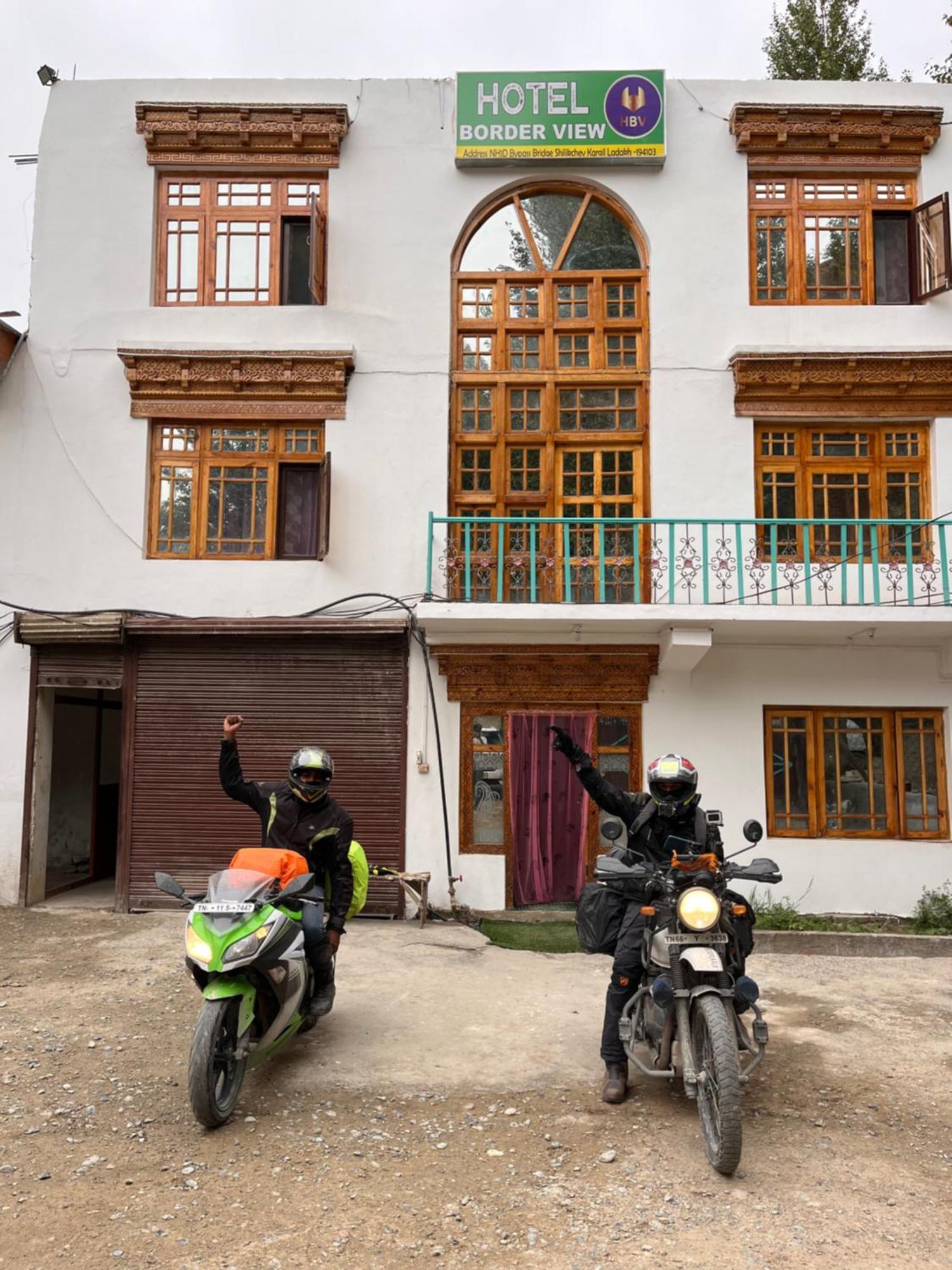 Hotel Border View Kargil Buitenkant foto